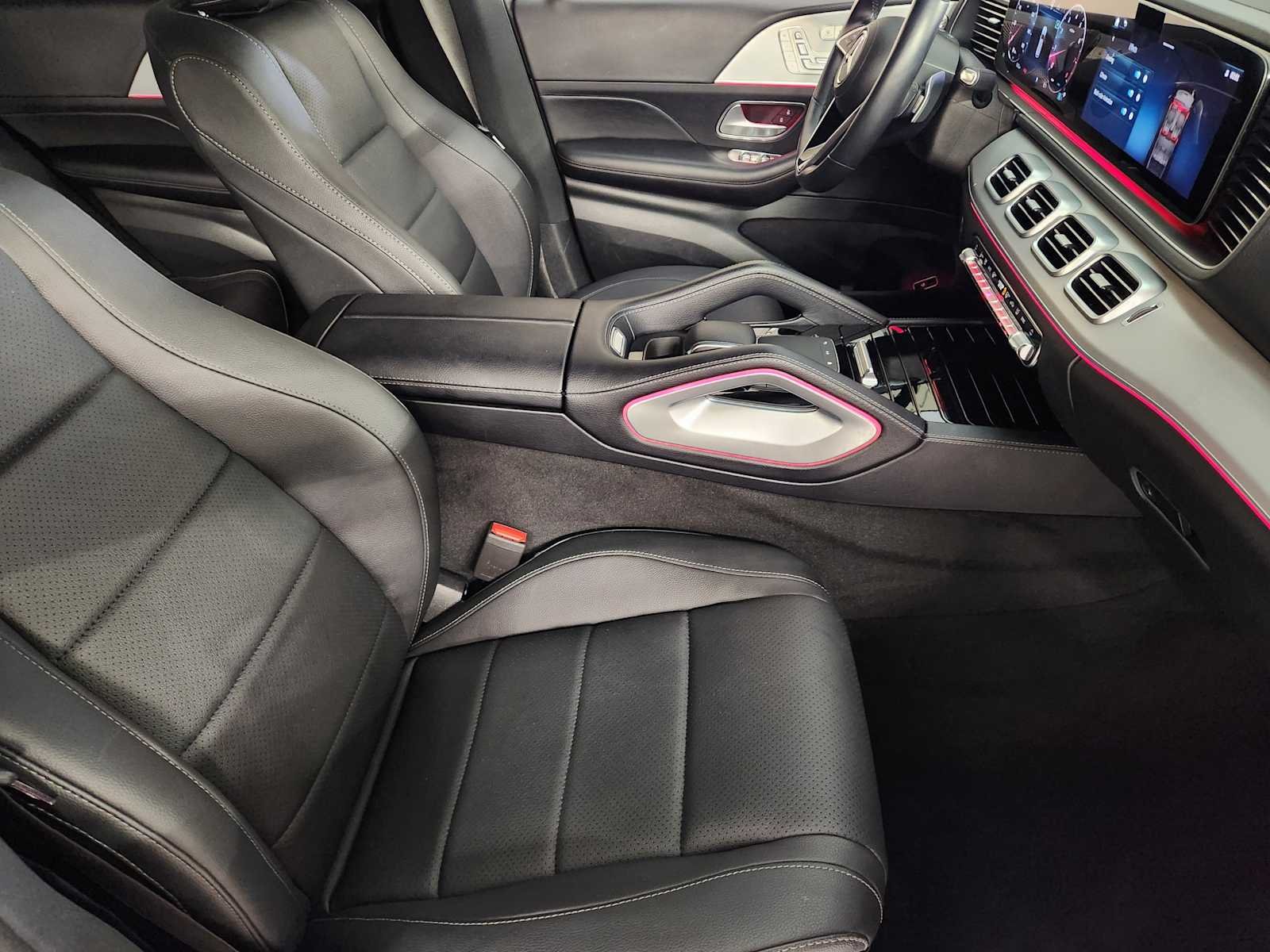 Used 2025 Black Mercedes-Benz GLE 350 image 3