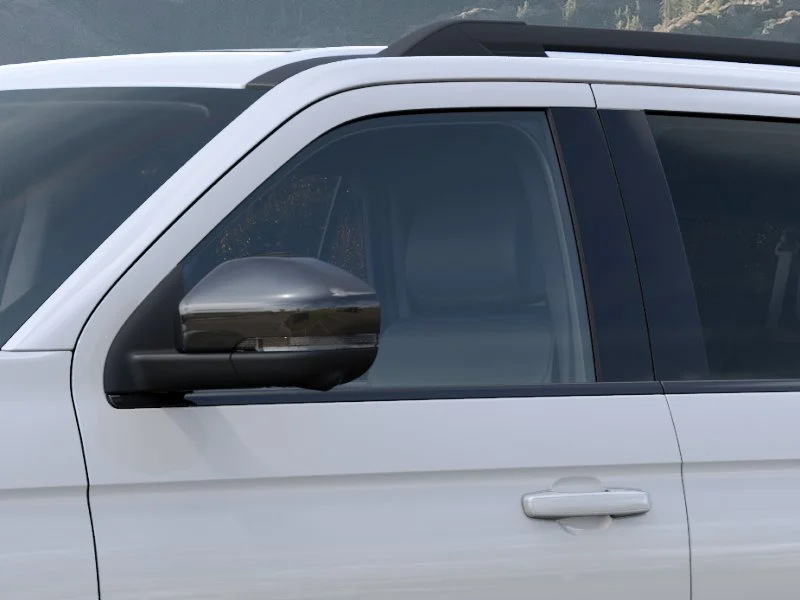 New 2027 Star White Metallic Tri-Coat Ford MAX Platinum image 44