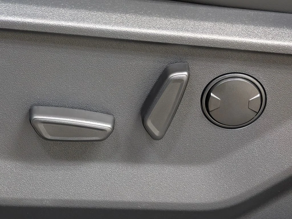New 2027 Glacier Gray Metallic Tri-Coat Ford Active image 12