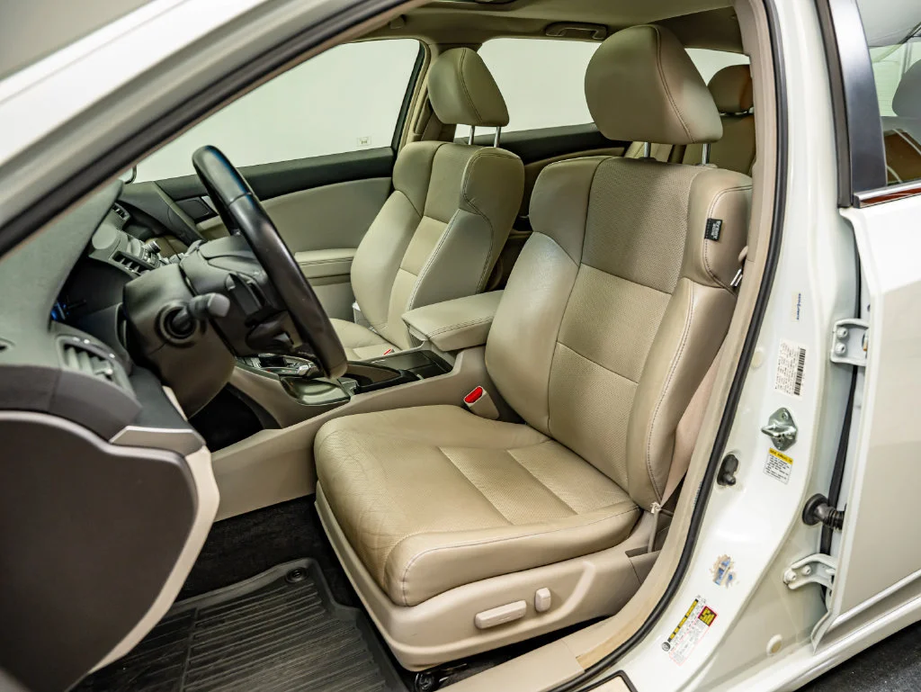 Used 2012 Bellanova White Pearl Acura 5dr Sport Wgn I4 Auto Tech Pkg image 23