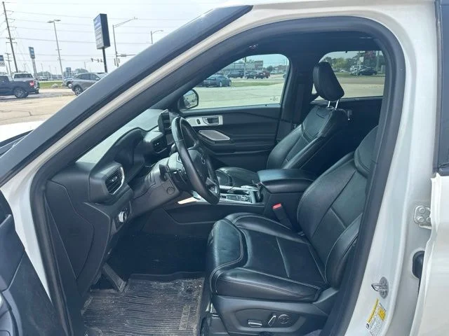 Used 2020 White Metallic Ford ST image 6