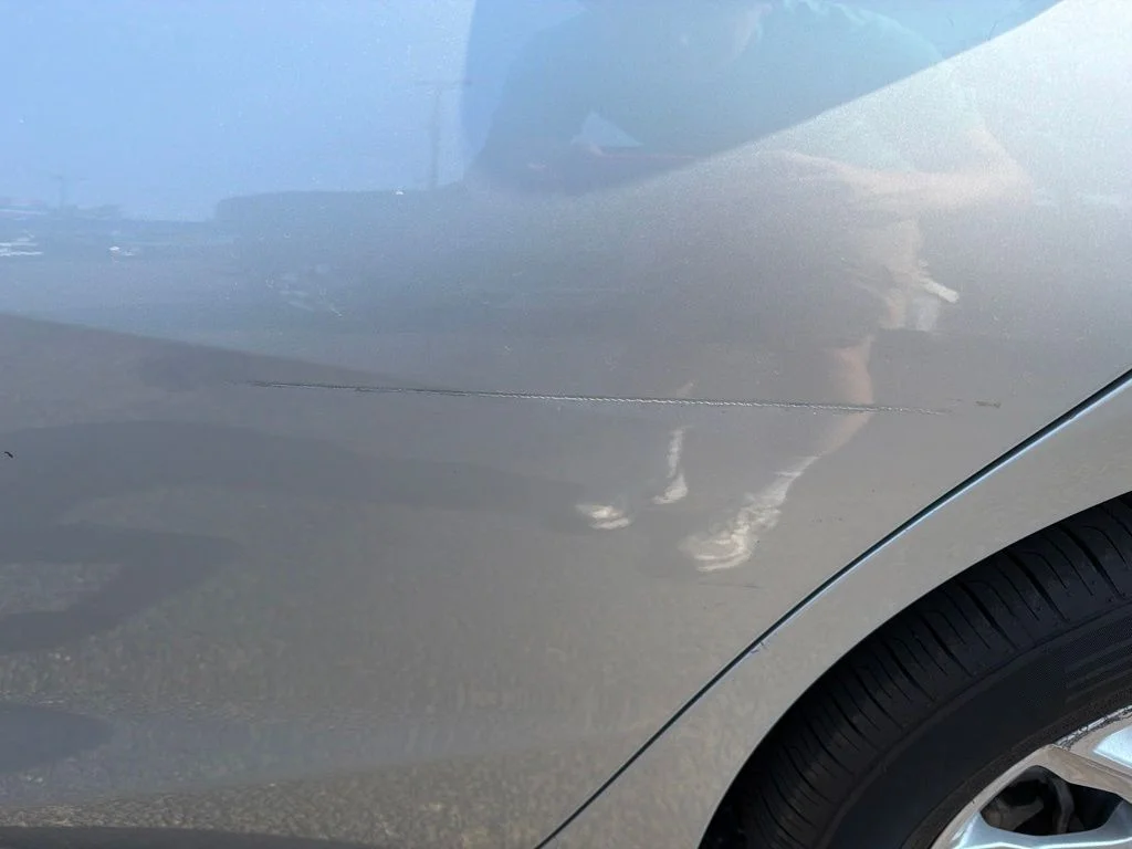Used 2019 Silver Chevrolet Hybrid image 8