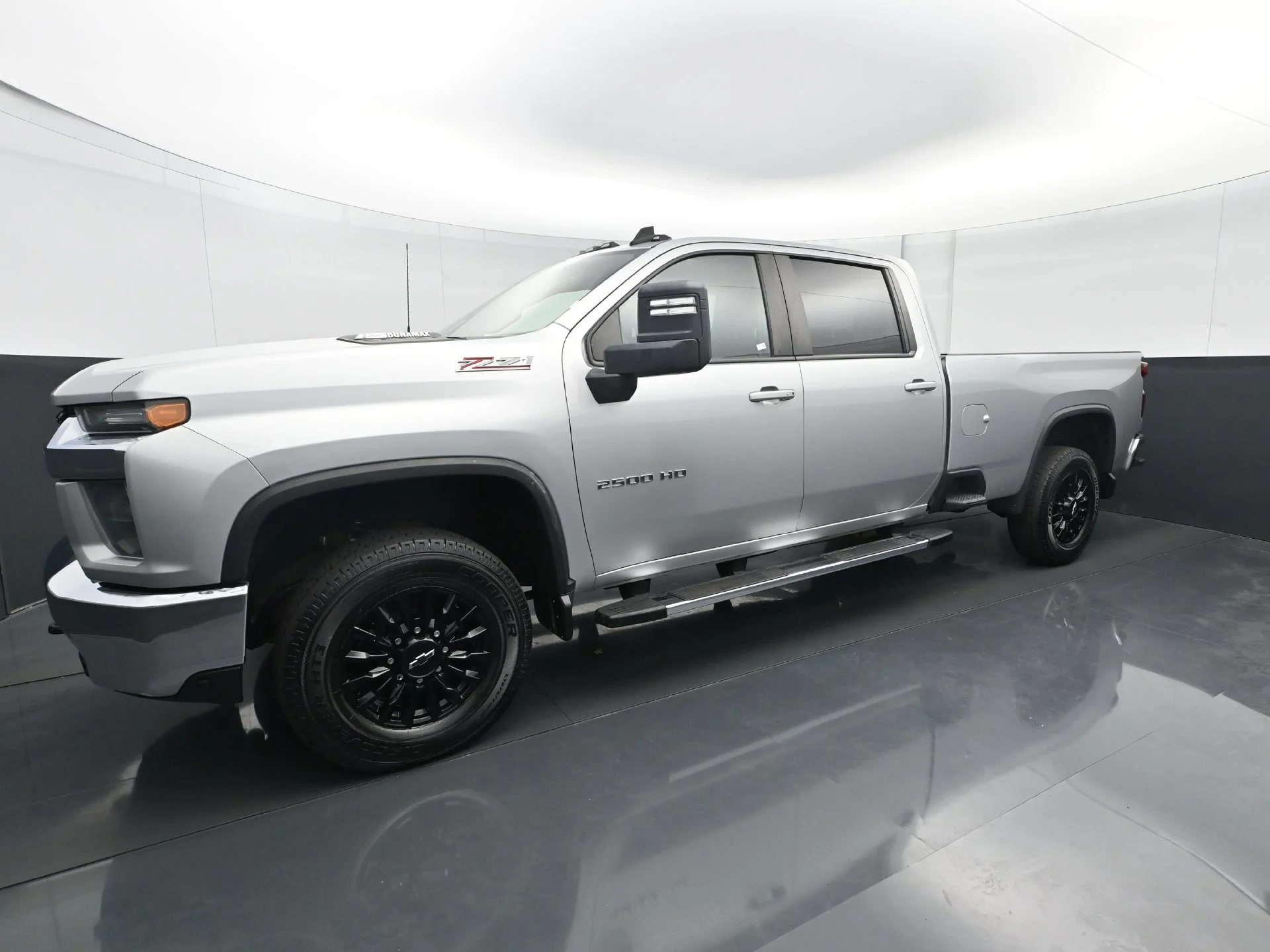 Used 2022 Chevrolet Silverado 2500HD LT with VIN 1GC1YNEY7NF132556 for sale in Roseville, Minnesota