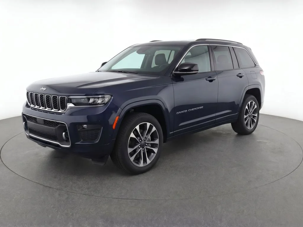 Used 2024 Blue Jeep Overland image 1