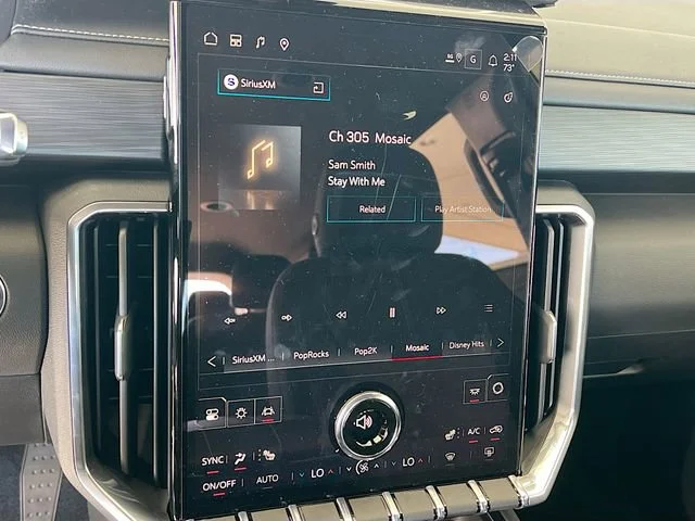 New 2026 Summit White GMC Elevation image 10