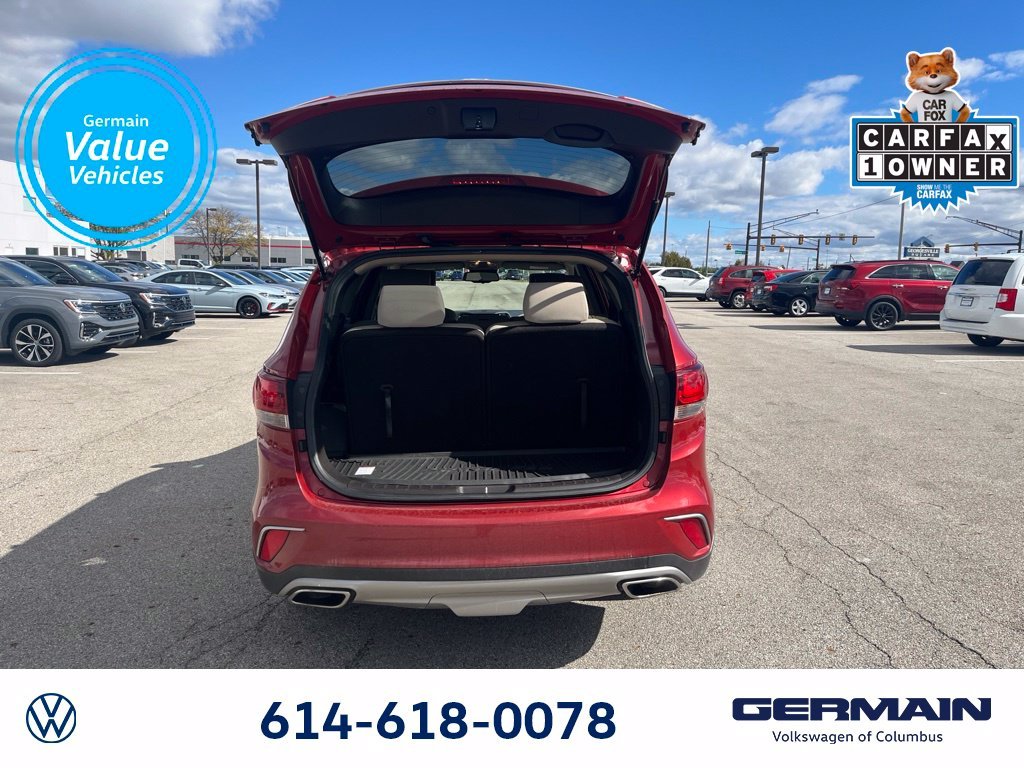 Used 2017 Red Hyundai SE image 13