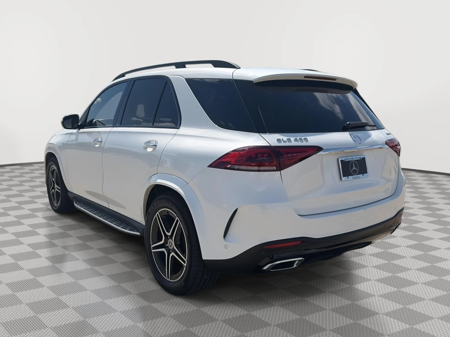 Certified Used 2023 MANUFAKTUR Diamond White Bright Mercedes-Benz GLE 450 image 5