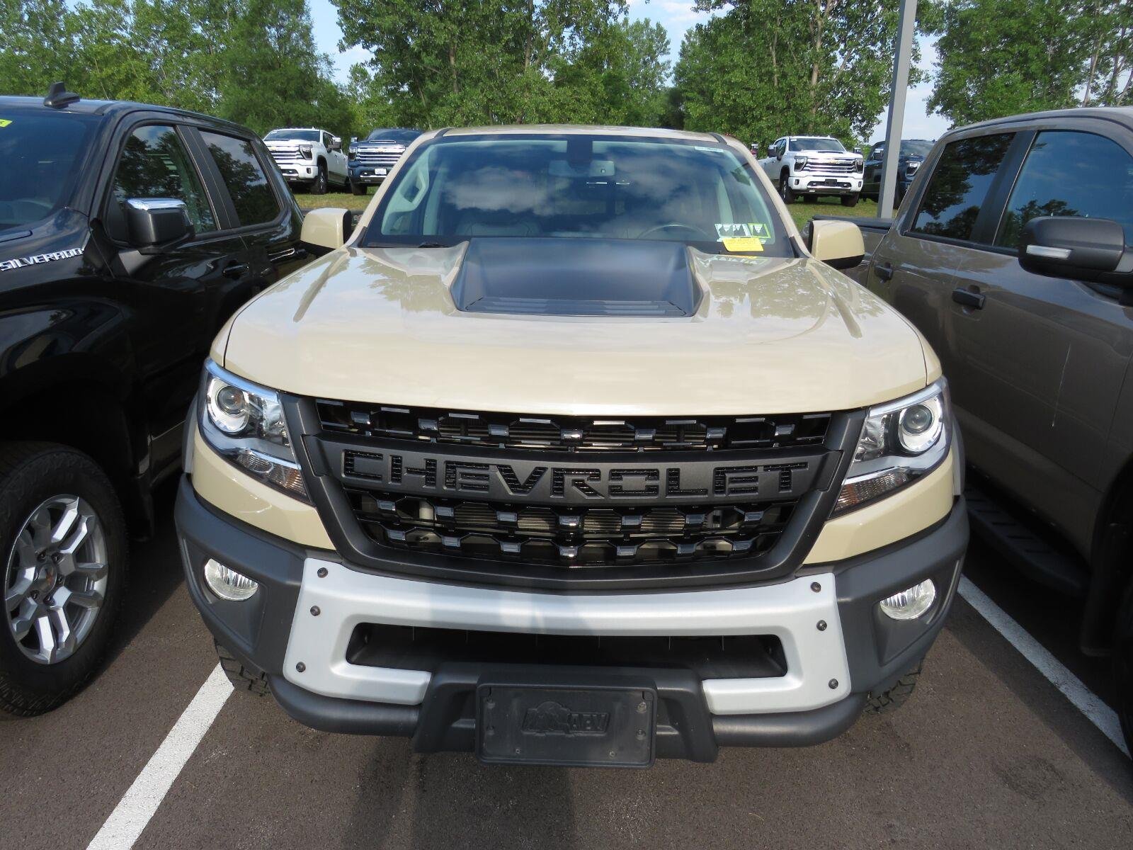 Used 2022 Sand Dune Metallic Chevrolet 4WD ZR2 image 4
