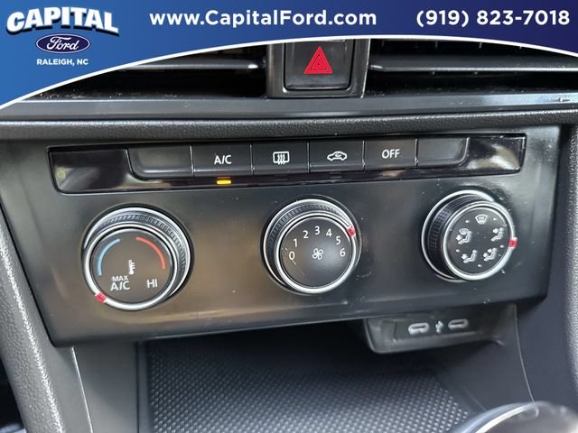 Used 2024 Gray Volkswagen 1.5T S image 29