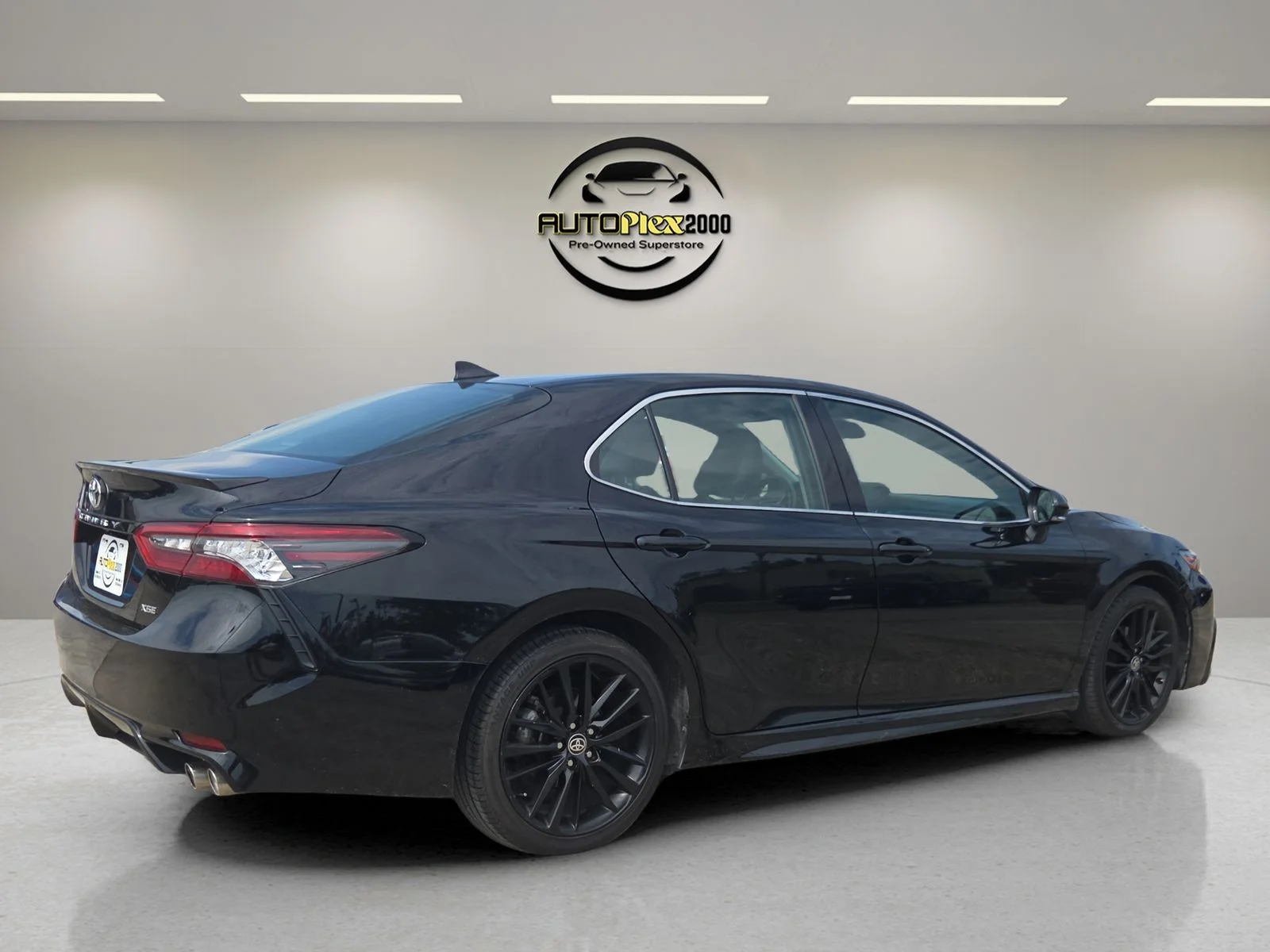 2023 Toyota Camry XSE - Photo 7