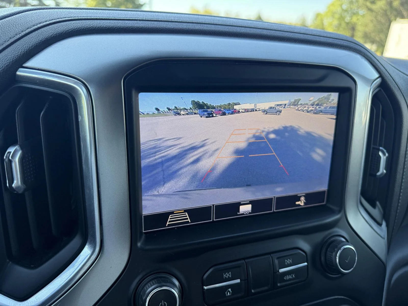 Used 2020 Shadow Gray Metallic Chevrolet LTZ image 6