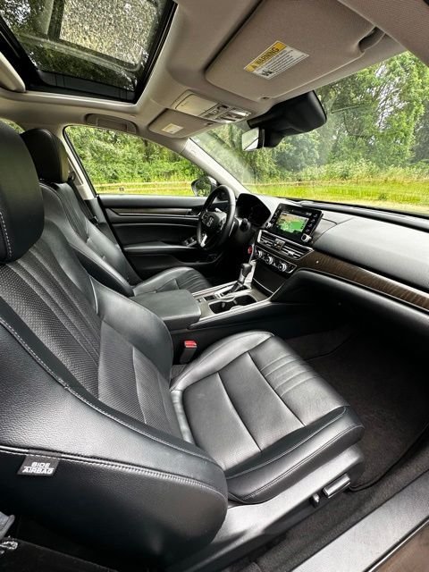 2018 Honda Accord Touring - Photo 22
