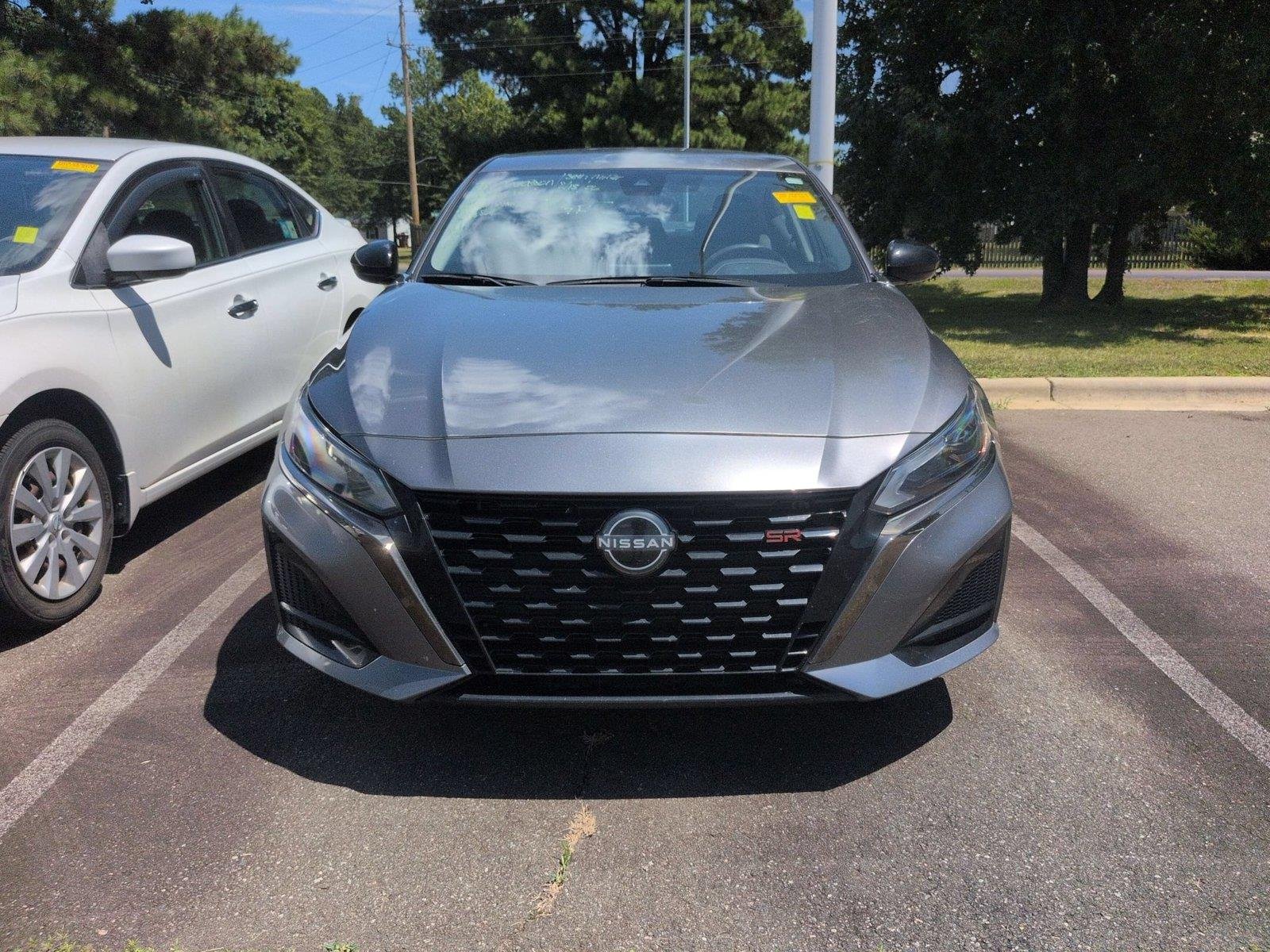 Used 2024 Gun Metallic Nissan 2.5 SR image 3