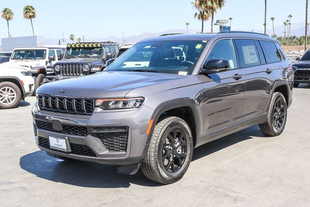 New 2026 Gray Metallic Jeep Altitude image 3
