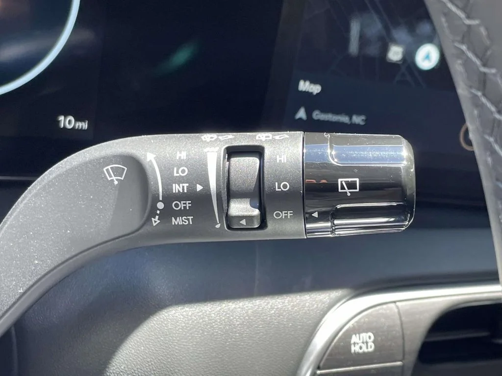 New 2026 Black Hyundai SEL image 25