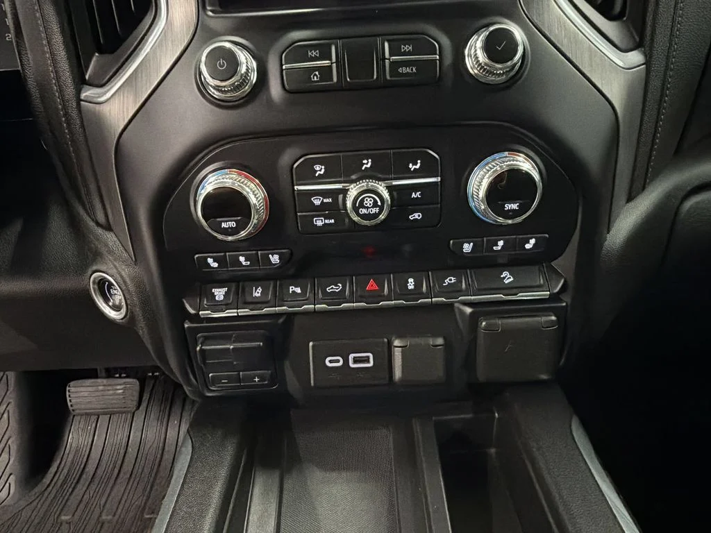 Used 2020 Red Quartz Tintcoat GMC Denali image 18