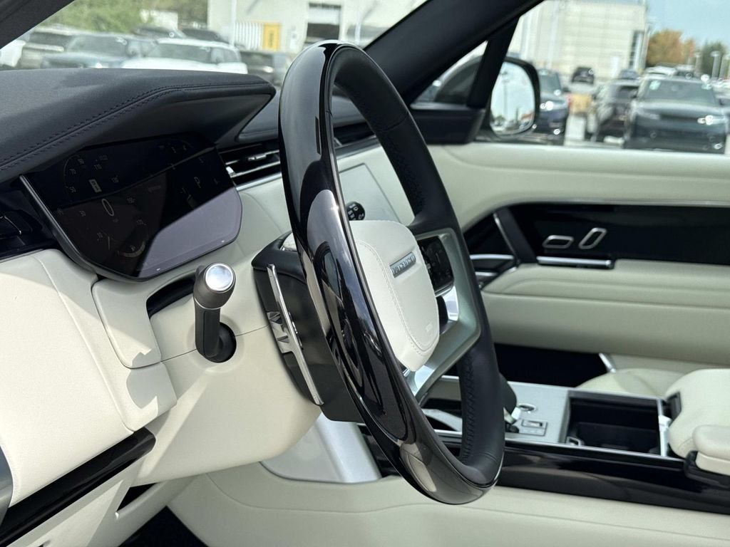 New 2026 Varesine Blue Land Rover SE 7 Seats image 12