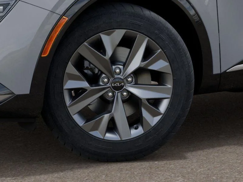 New 2025 Wolf Gray Kia SX image 9