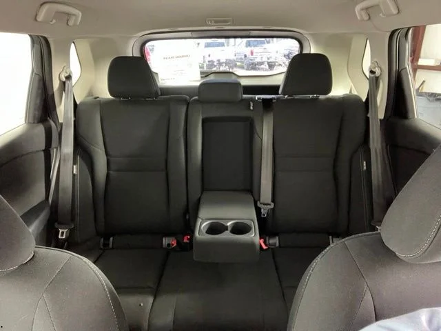Used 2024 Gray Nissan S image 26