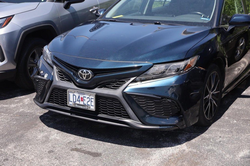 Used 2021 Aqua Toyota SE Auto image 5