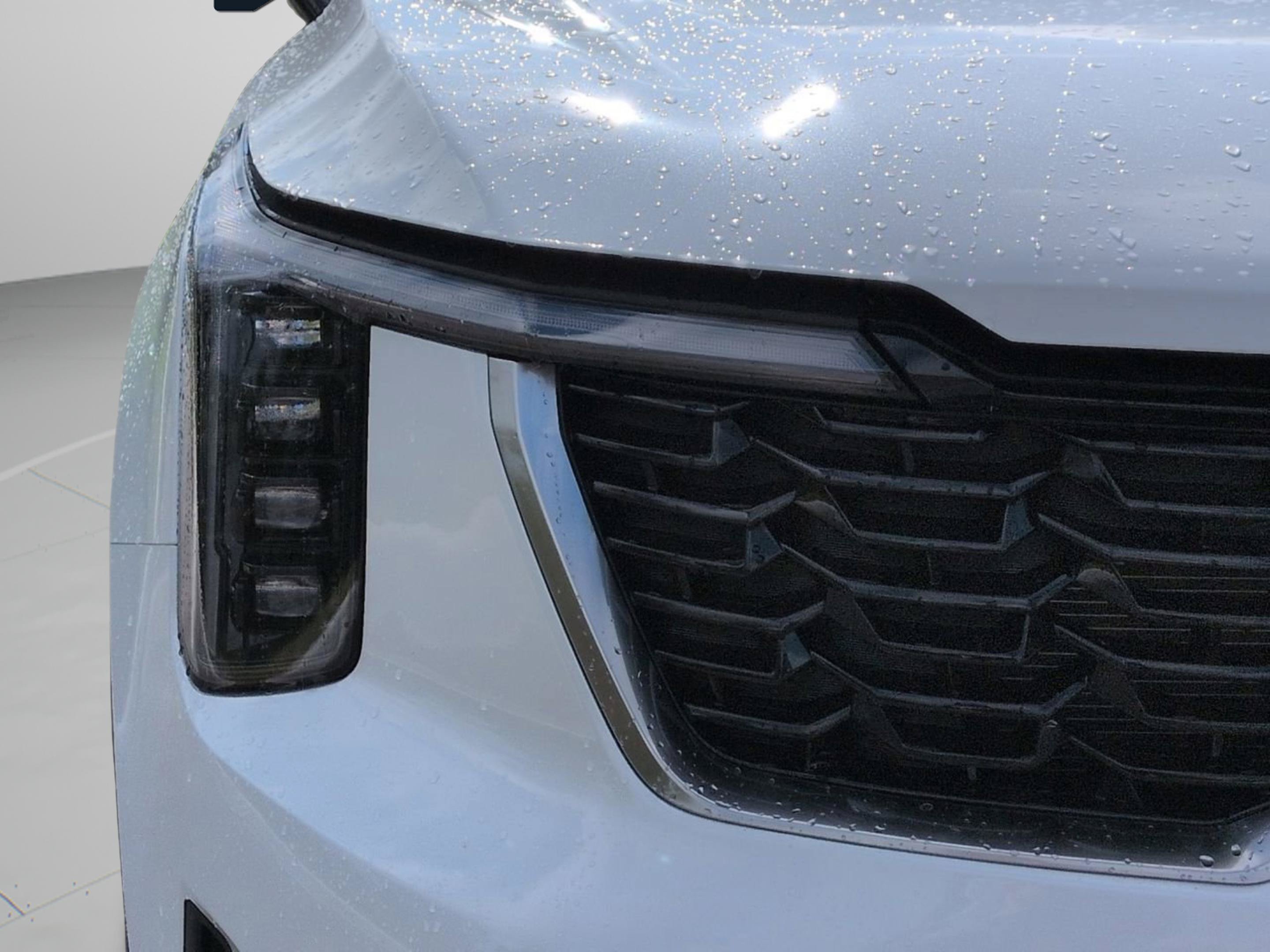 New 2026 Snow White Pearl Kia EX image 34