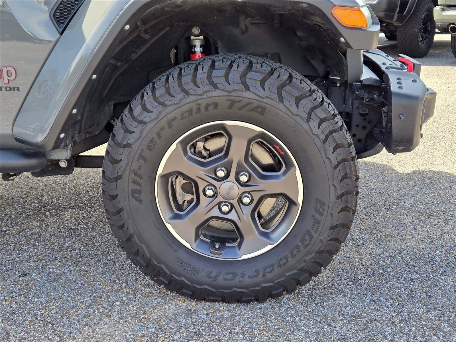 Certified Used 2021 Sting-Gray Clearcoat Jeep Rubicon image 4