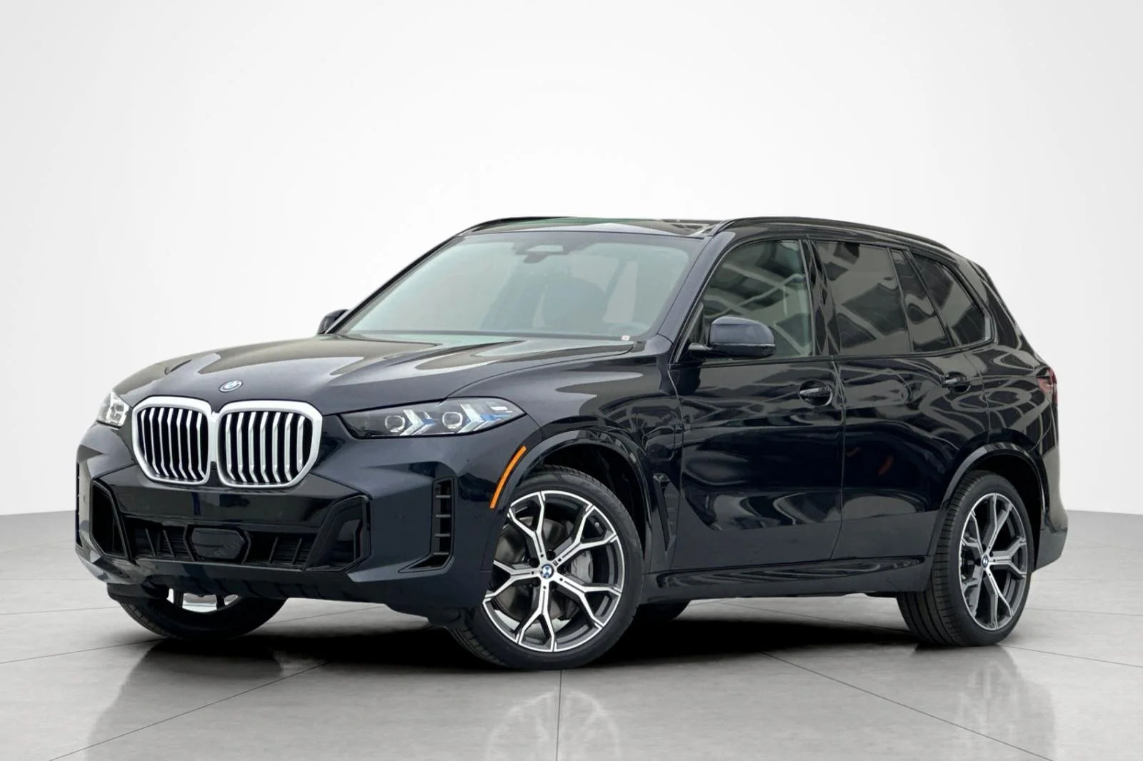 New 2026 Carbon Black Metallic BMW xDrive50e image 1