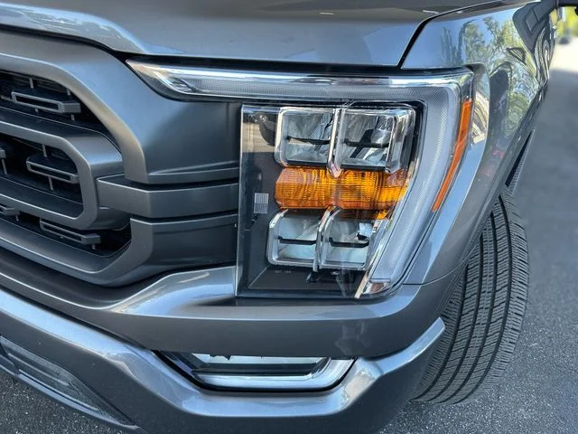 Used 2022 Gray Ford XLT image 9