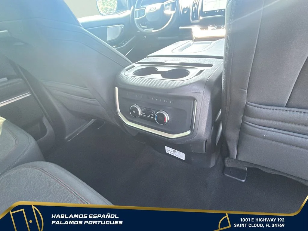 Used 2025  Ford Active image 34