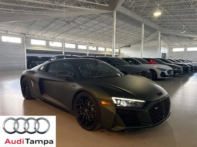 Used 2020 Daytona Gray Pearl Audi V10 image 1