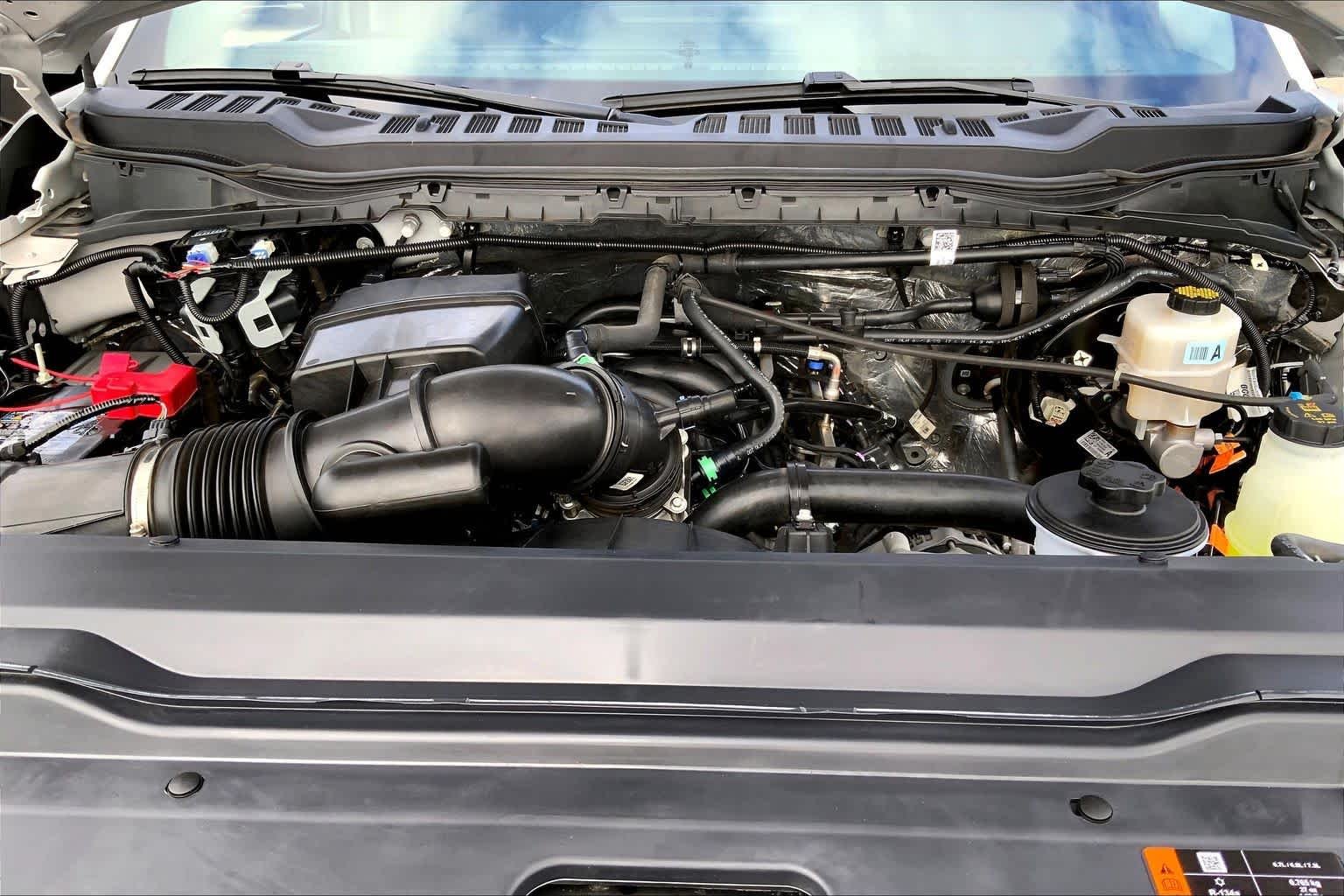 Used 2026 Avalanche Ford XLT image 28