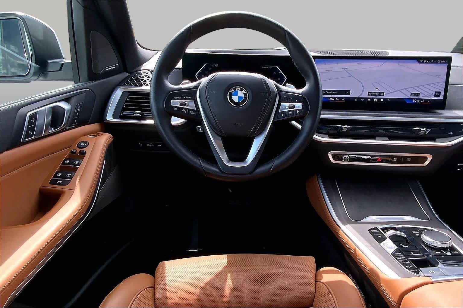 Certified Used 2024 Alpine White BMW xDrive40i image 5