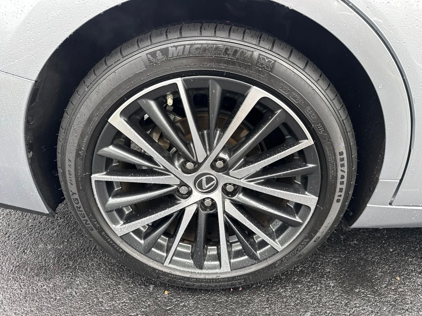 Used 2025 Silver Lexus 350 image 23