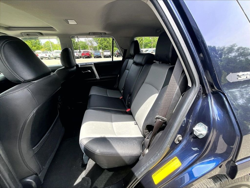 Used 2019 Blue Toyota SR5 Premium image 15