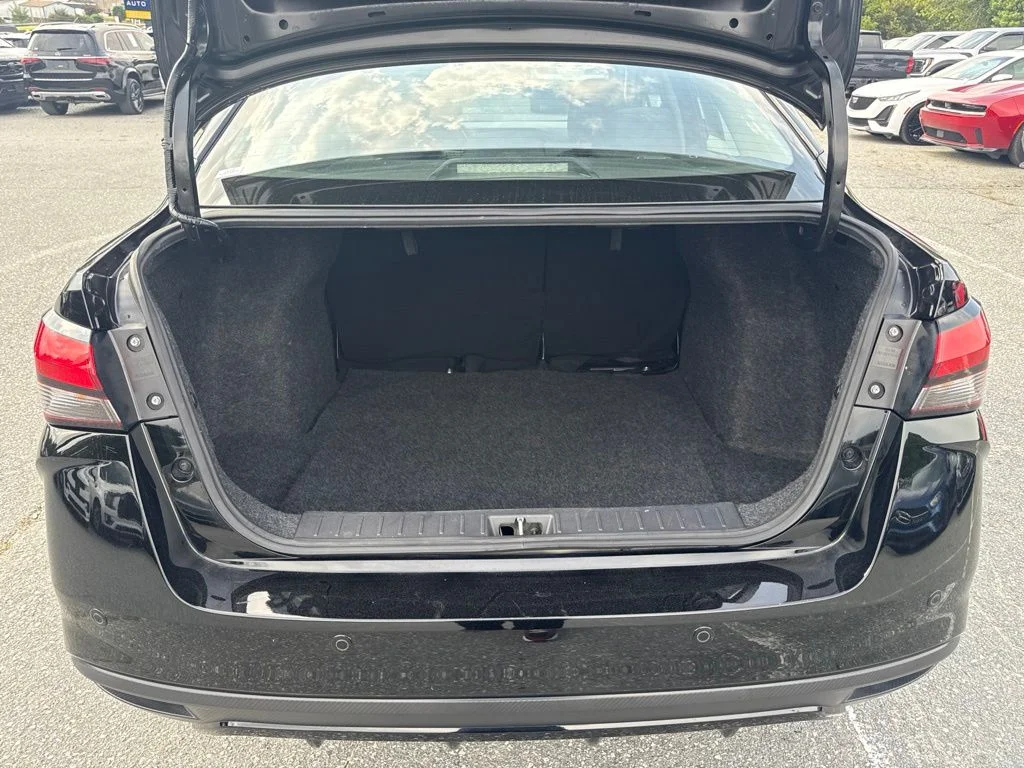 Used 2024 Black Nissan 1.6 S image 16