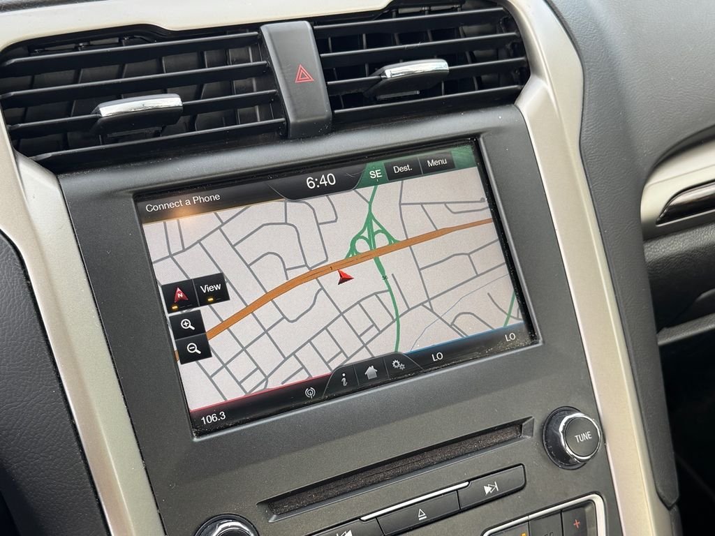 Used 2016 Black Ford SE image 24