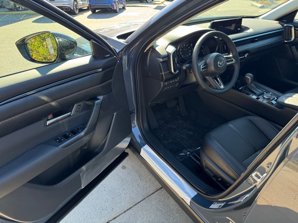 2026 Mazda CX-50 Premium - Photo 16