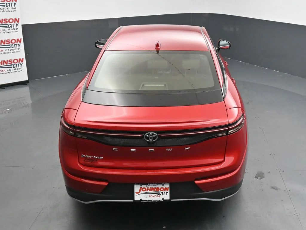 Used 2024 Red Toyota XLE image 29
