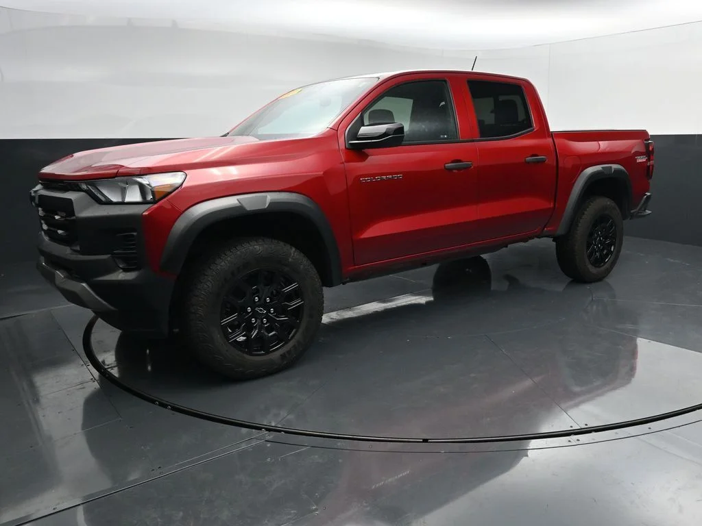 Used 2024 Red Chevrolet Trail Boss image 4