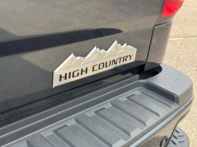 Certified Used 2018 Gray Chevrolet High Country image 24