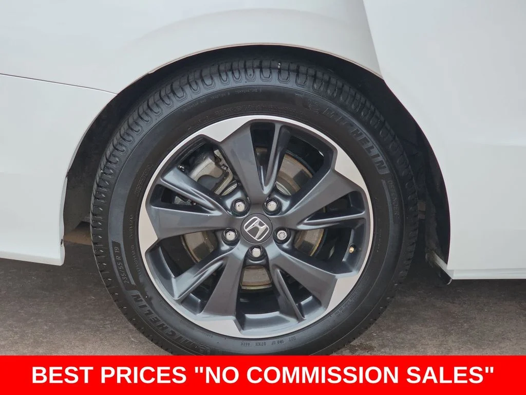 Used 2021 White Honda Elite image 40
