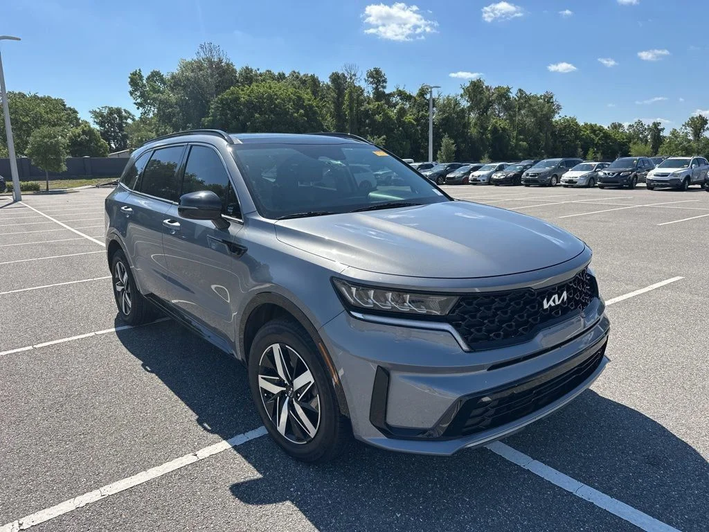 2022 Kia Sorento S AT's photo