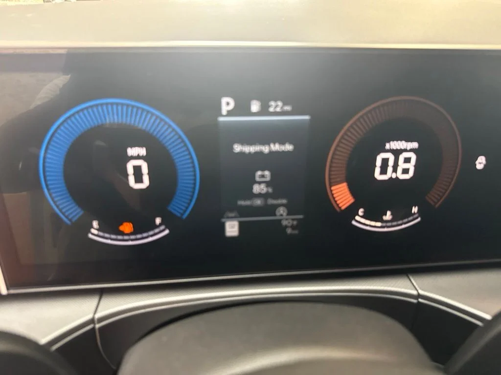 New 2027 Serenity White Hyundai SE image 26