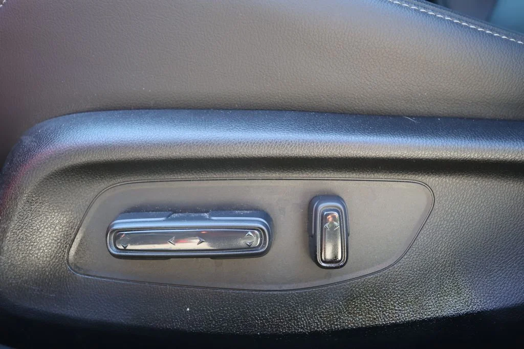 Certified Used 2025 Rallye Red Honda Sport image 19
