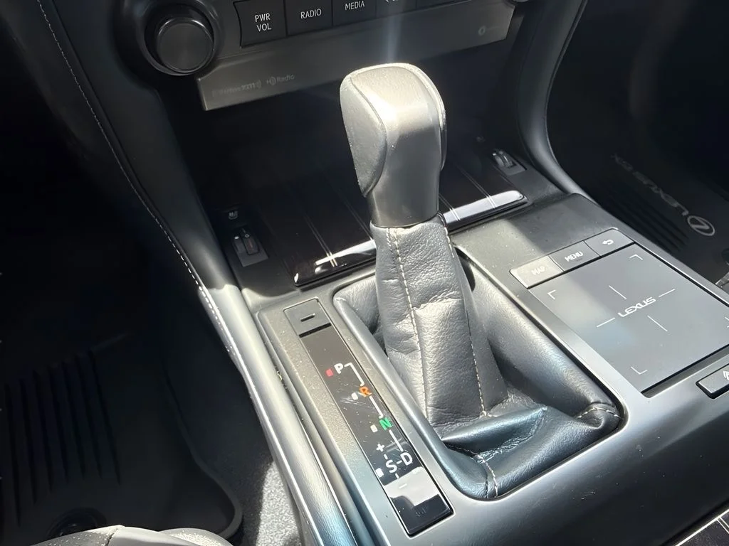 Used 2023 Silver Lexus 460 image 19