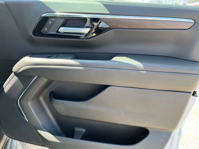 2026 Chevrolet Tahoe LS - Photo 25