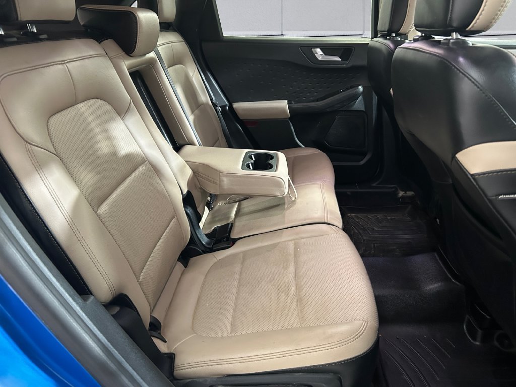 Used 2020 Blue Ford SEL image 16