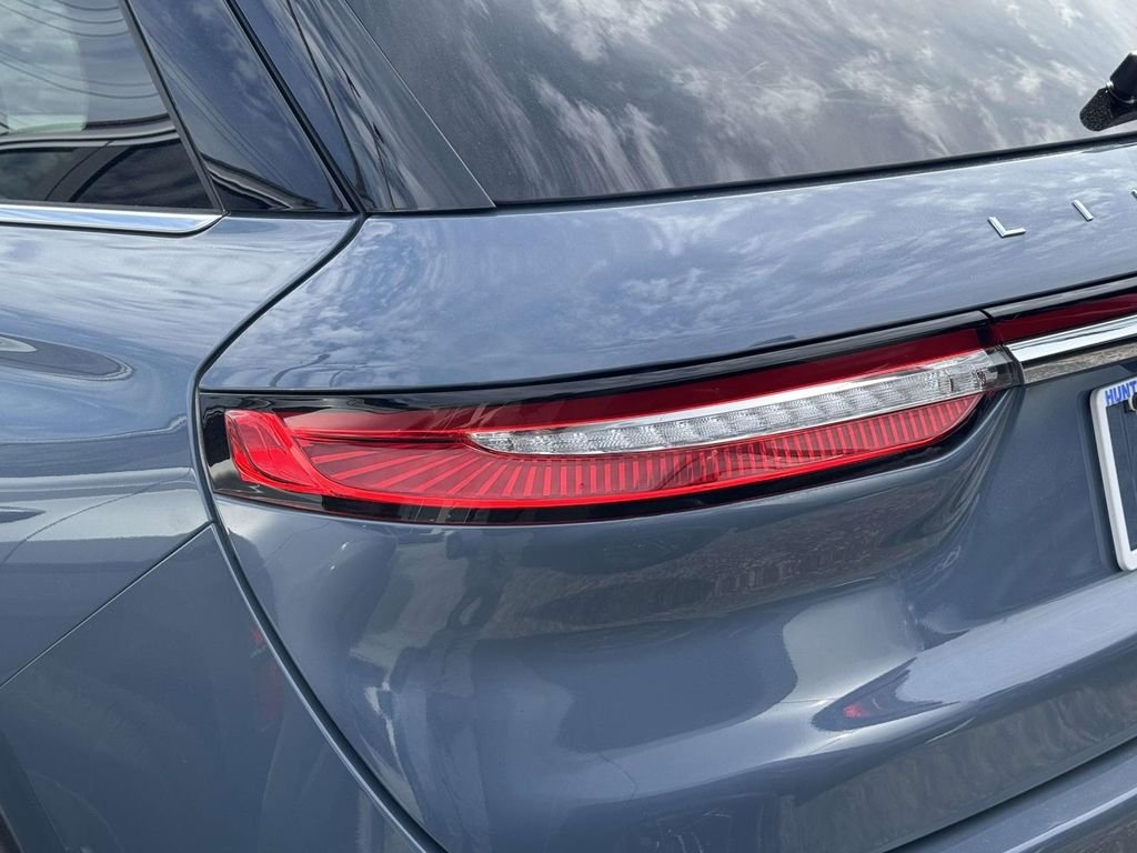 Used 2023 Blue Lincoln Standard image 8