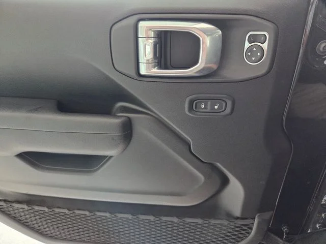 Certified Used 2025 Black Jeep Willys image 21