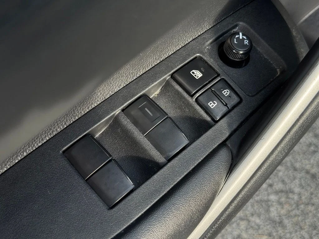 Used 2025 Silver Toyota XLE image 27